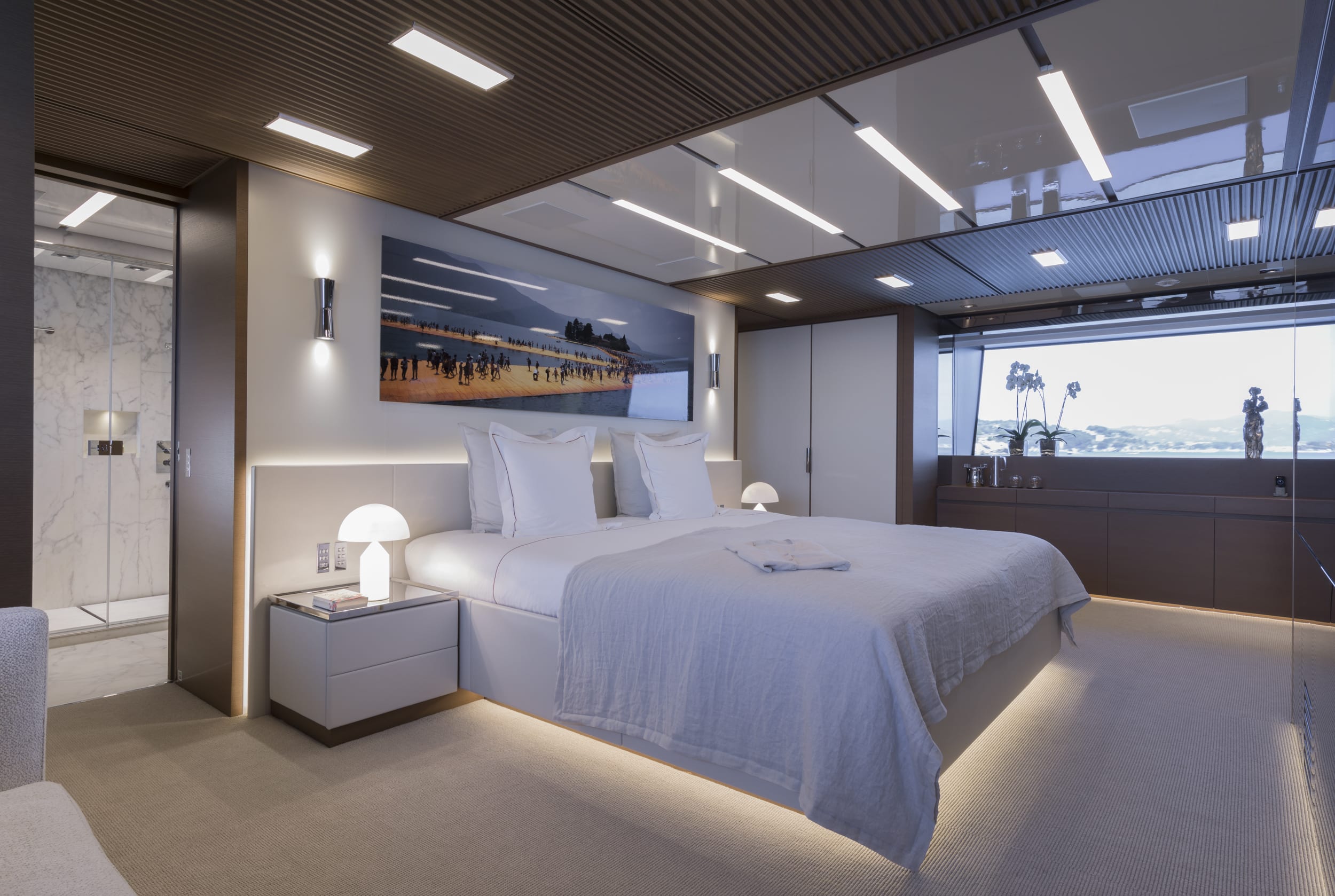 SEVEN SINS Master suite